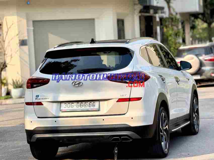 Cần bán gấp Hyundai Tucson 1.6 AT Turbo đời 2020, màu Trắng