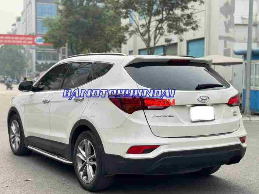 Cần bán Hyundai SantaFe 2.2L 4WD 2018 - Số tự động