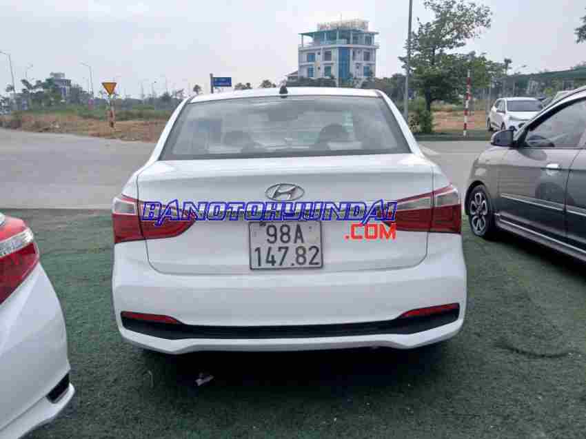 Cần bán Hyundai i10 Grand 1.2 MT Base Máy xăng 2018 màu Trắng