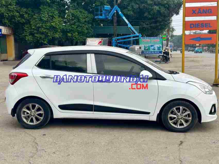 Cần bán xe Hyundai i10 Grand 1.0 AT năm 2014 màu Trắng cực đẹp