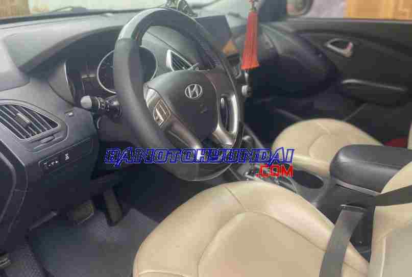 Cần bán xe Hyundai Tucson 2.0 AT 4WD sx 2010