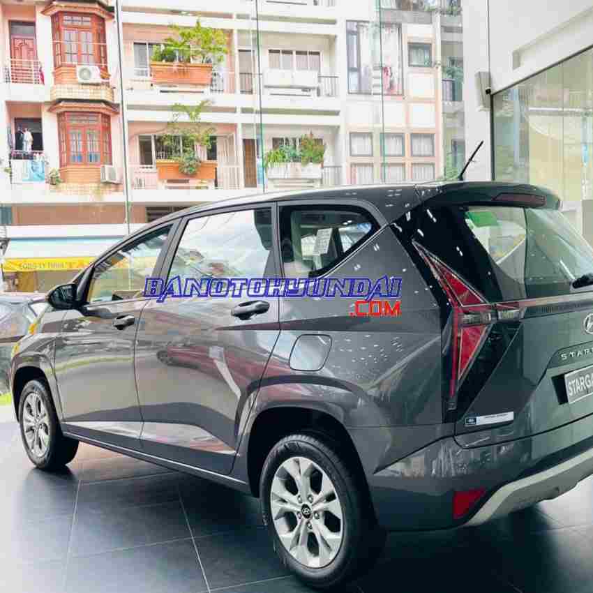 Hyundai Stargazer Tiêu chuẩn 1.5 AT 2025. Kết nối giá trị thật