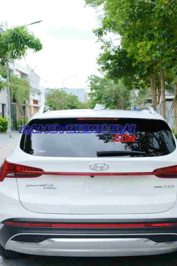 Hyundai SantaFe Cao cấp 2.2L HTRAC 2021 giá cực tốt