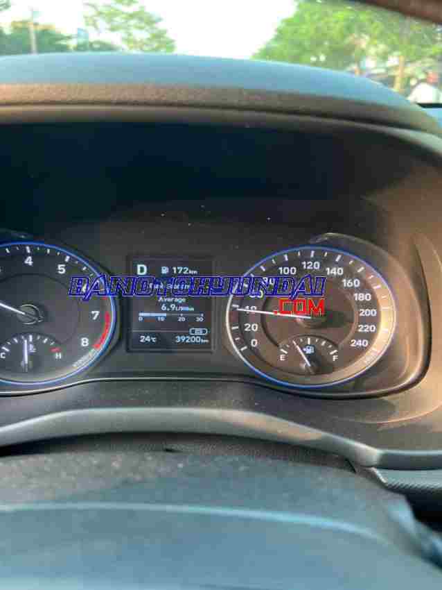 Hyundai Kona Tiêu Chuẩn 2.0 AT năm sản xuất 2021 giá tốt