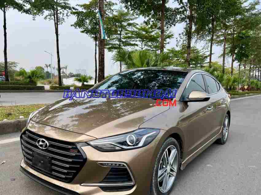 Cần bán gấp xe Hyundai Elantra Sport 1.6 AT 2019 màu Nâu