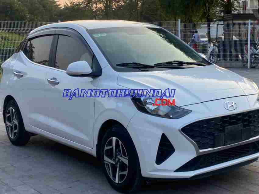 Cần bán gấp xe Hyundai i10 1.2 MT năm 2021, màu Trắng, Số tay