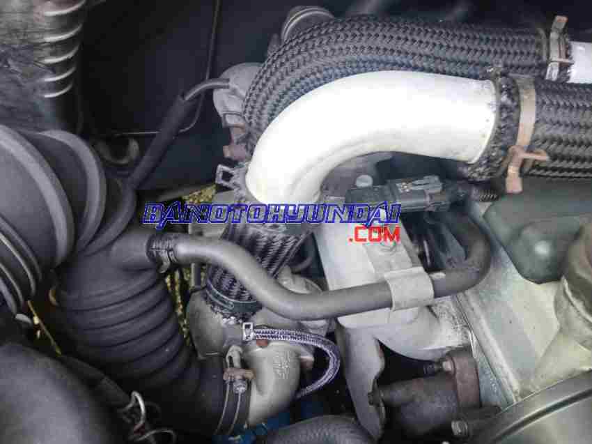 Cần bán xe Hyundai Starex Van 2.5 MT màu Bạc 2004