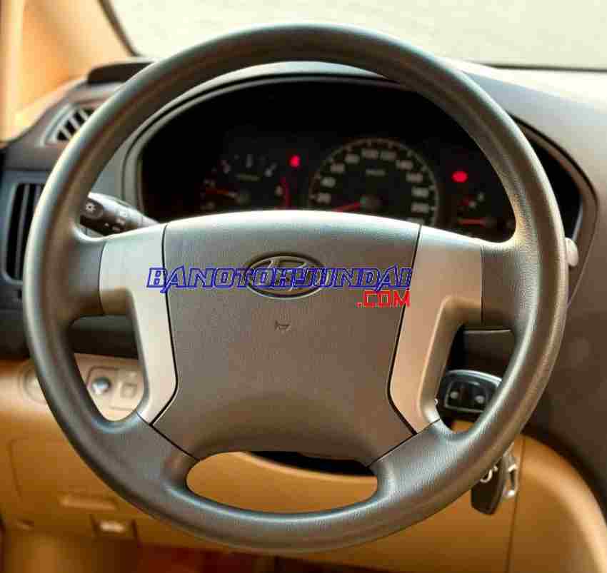 Cần bán xe Hyundai Grand Starex 2.5 MT 2015, xe đẹp