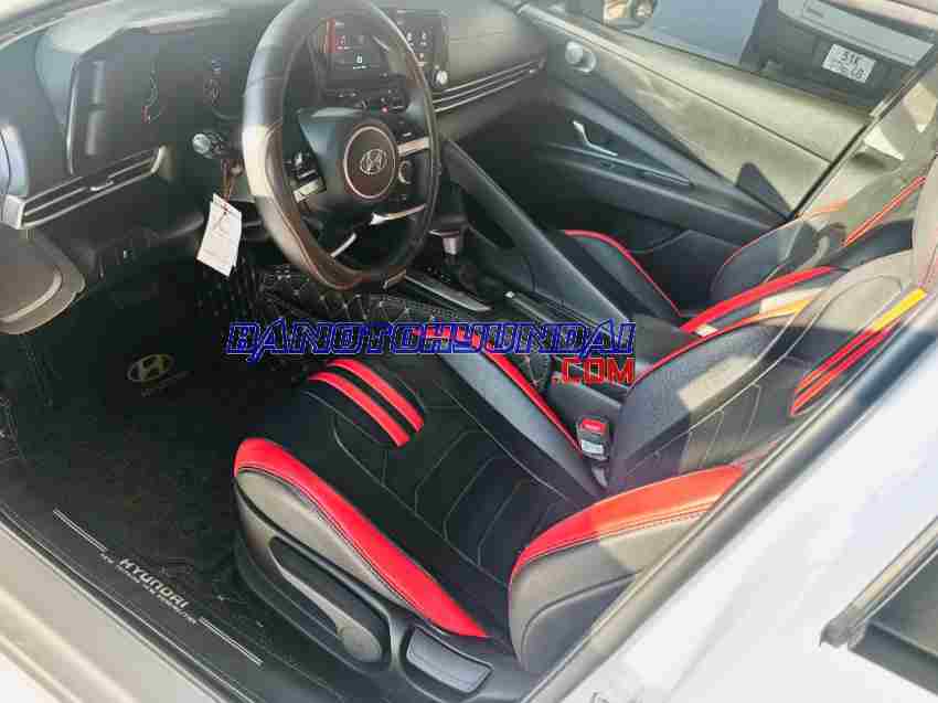 Cần bán xe Hyundai Elantra 1.6 AT Tiêu chuẩn năm 2023 màu Trắng cực đẹp