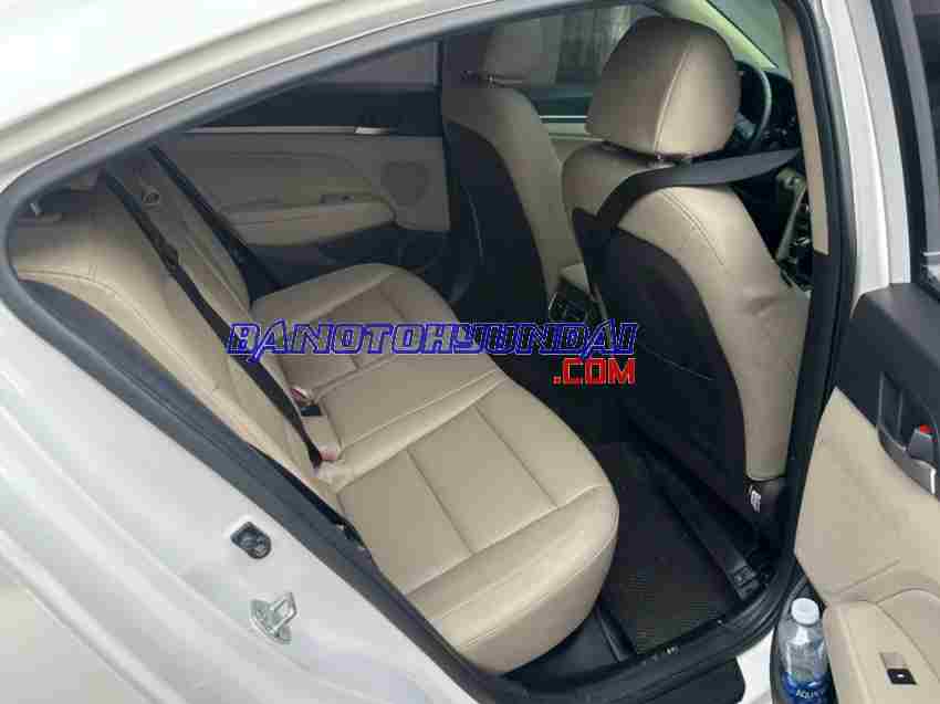 Cần bán Hyundai Elantra 2.0 AT 2020 xe đẹp