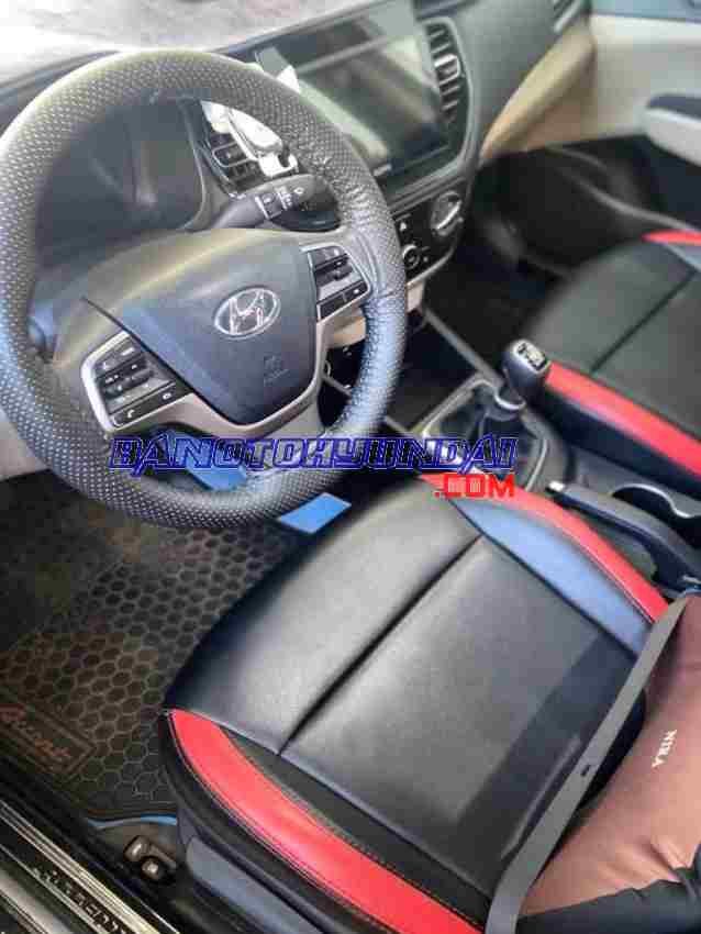 Cần bán nhanh Hyundai Accent 1.4 MT 2021 cực đẹp