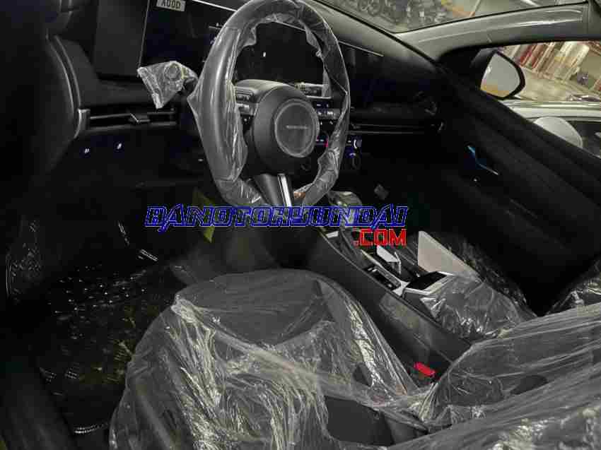 Cần bán xe Hyundai Tucson 2.0 AT Tiêu chuẩn sx 2025