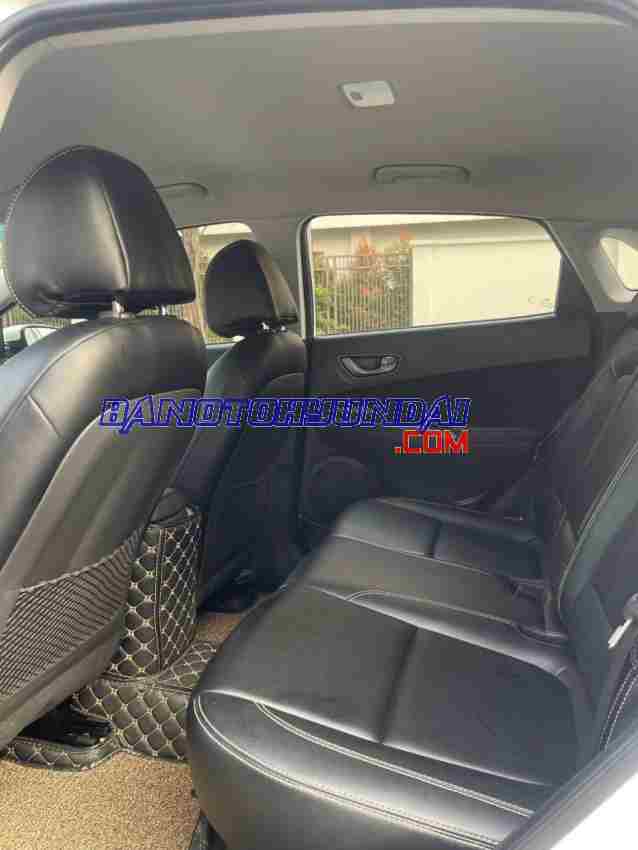 Cần bán xe Hyundai Kona Tiêu Chuẩn 2.0 AT 2020 Số tự động màu Trắng