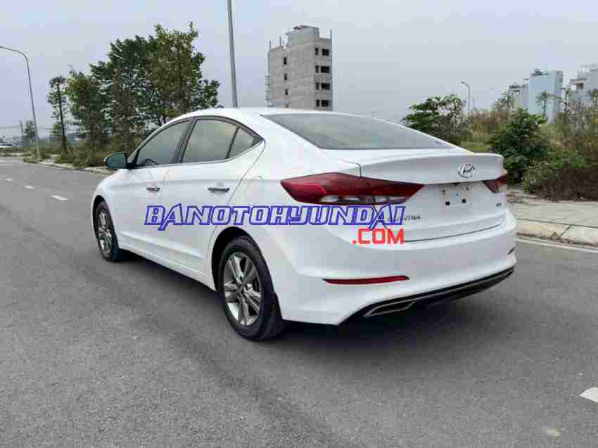 Bán Hyundai Elantra 1.6 AT, màu Trắng, Máy xăng, 2016