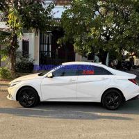 Cần bán gấp Hyundai Elantra 1.6 AT Đặc biệt đời 2022, màu Trắng