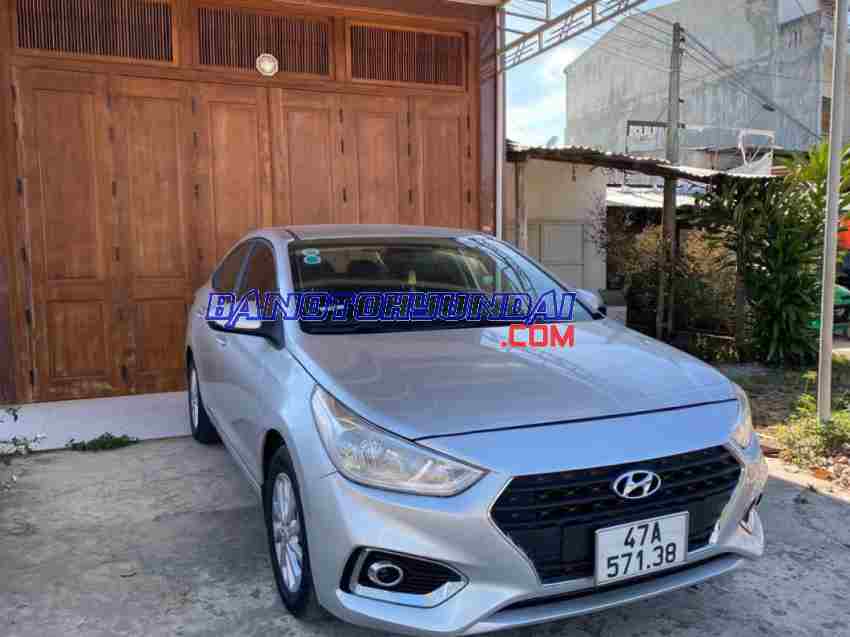 Cần bán gấp Hyundai Accent 1.4 MT Base năm 2019 giá cực tốt