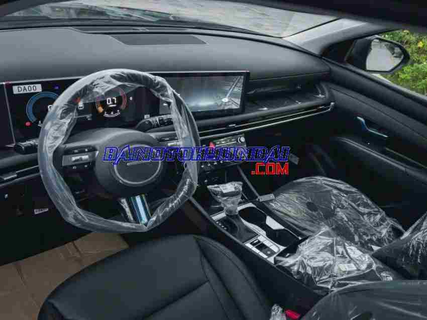 Xe Hyundai Tucson 2.0 AT Tiêu chuẩn tiêu chuẩn - Trắng - 2026