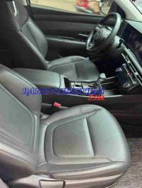 Cần bán gấp xe Hyundai Tucson 2.0 AT Tiêu chuẩn 2024 màu Trắng