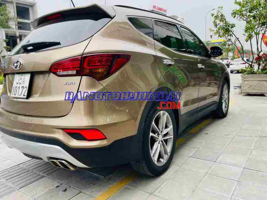 Cần bán Hyundai SantaFe 2.4L 4WD 2017, xe đẹp giá rẻ bất ngờ