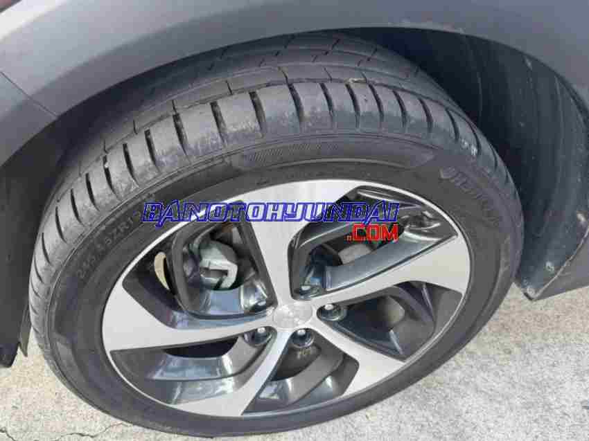 Cần bán gấp Hyundai Tucson 1.6 AT Turbo 2018 - Xe đẹp - Giá tốt