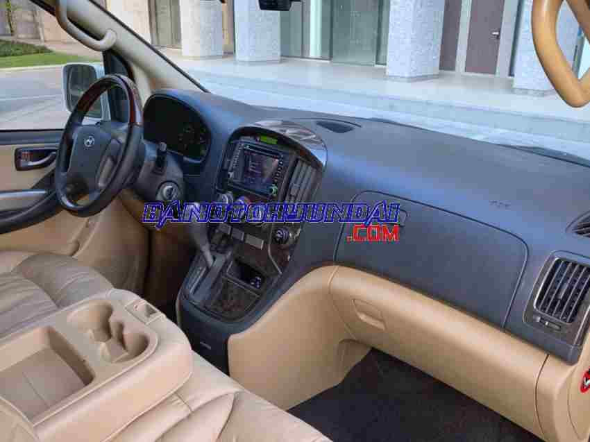 Hyundai Grand Starex Limousine 2.4 AT 2015 Số tự động giá đẹp