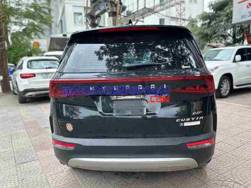 Xe Hyundai Custin Cao Cấp 2.0T đời 2023 đẹp bán gấp