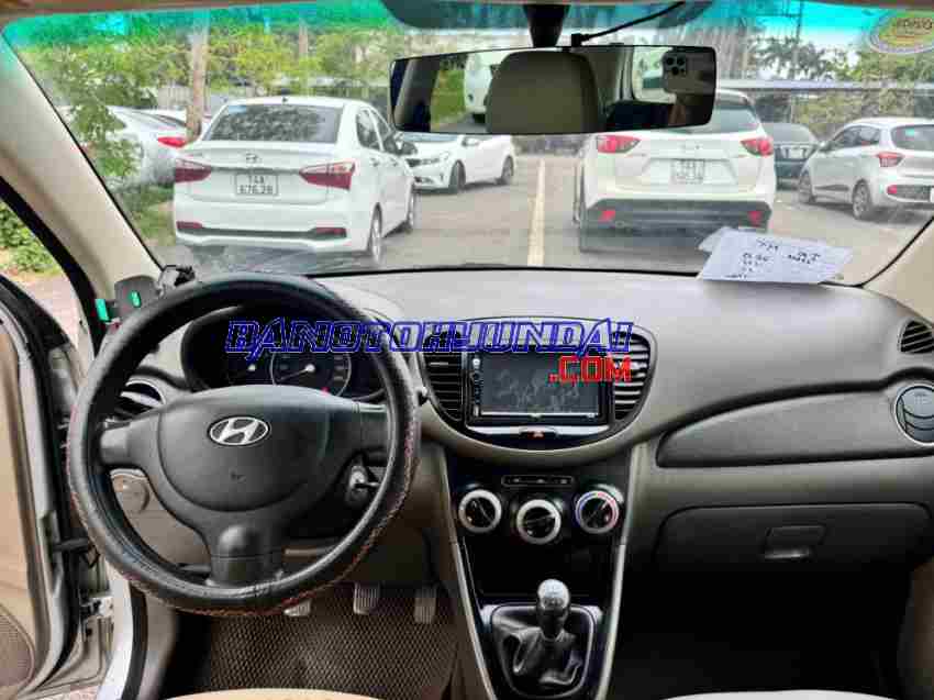 Cần bán xe Hyundai i10 1.1 MT 2013 Số tay màu Bạc