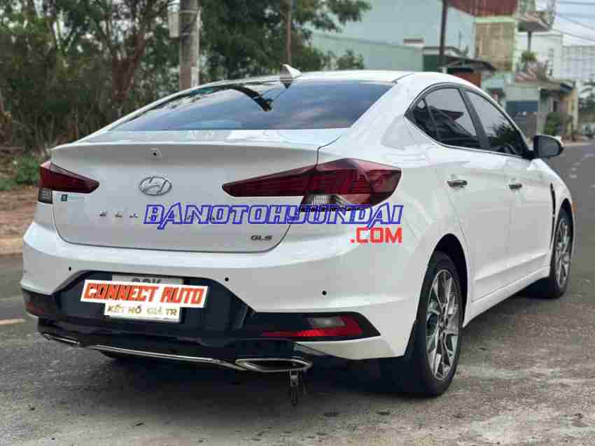 Hyundai Elantra 2.0 AT 2022, xe đẹp, hết ý