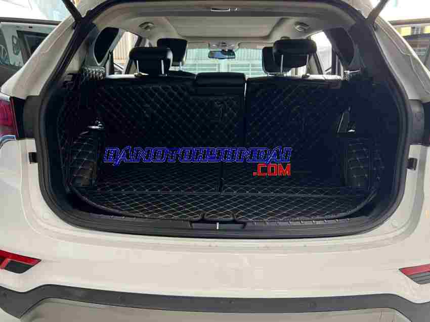 Cần bán Hyundai SantaFe 2.2L 4WD Máy dầu 2017 màu Trắng