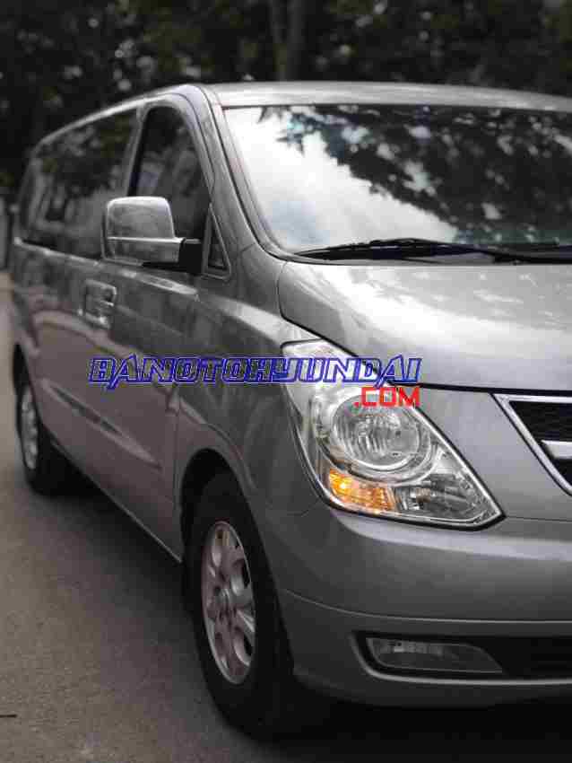 Bán Hyundai Grand Starex 2.5 MT đời 2013 xe đẹp - giá tốt