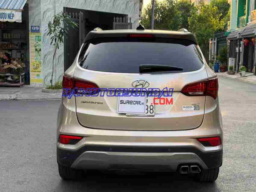 Cần bán Hyundai SantaFe 2.4L 4WD đời 2017