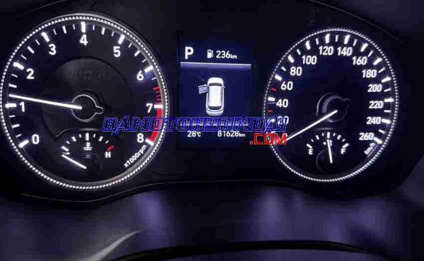 Hyundai SantaFe 2.4L năm 2019 cần bán