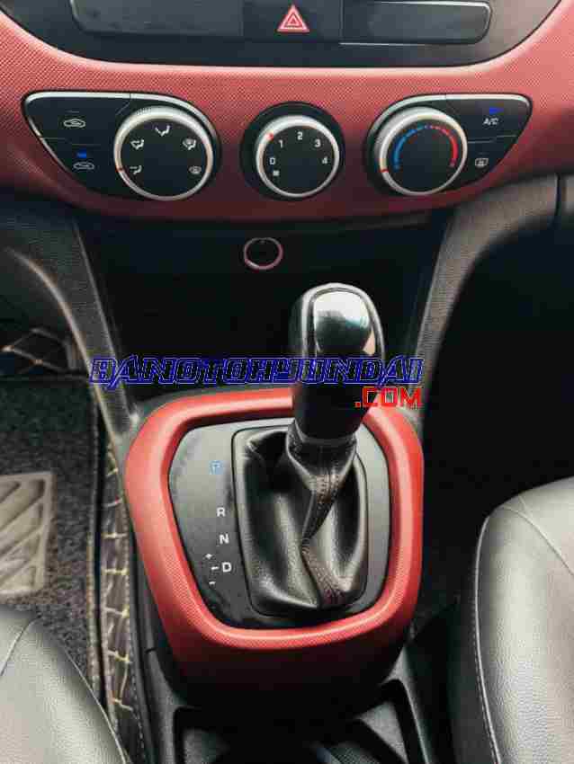 Cần bán xe Hyundai i10 Grand 1.2 AT đời 2017