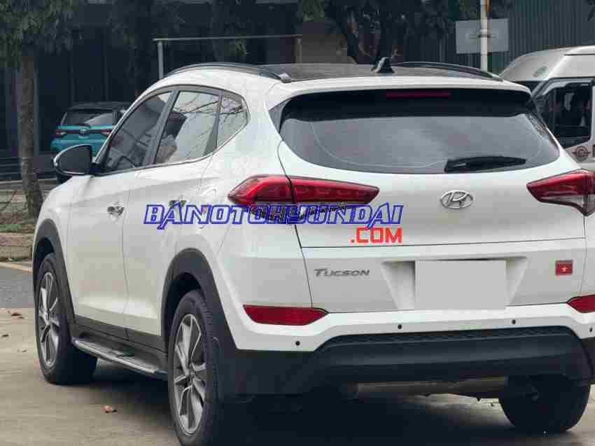 Cần bán nhanh Hyundai Tucson 2.0 ATH 2018 cực đẹp