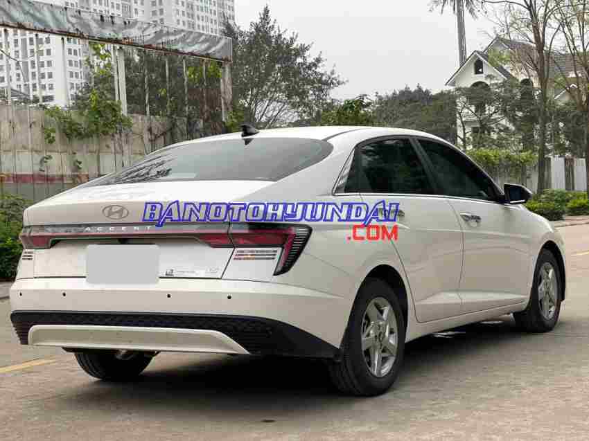 Cần bán gấp Hyundai Accent Đặc biệt 1.5 AT đời 2024, màu Trắng