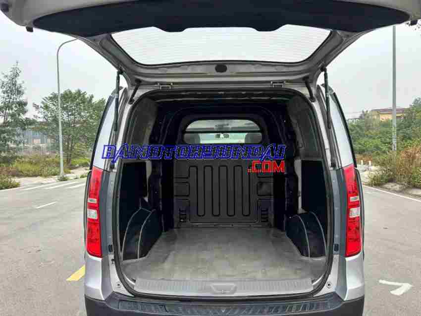 Bán xe Hyundai Grand Starex Van 2.5 MT đời 2016 - Giá tốt