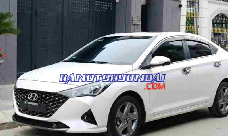 Cần bán gấp xe Hyundai Accent 1.4 AT Đặc Biệt năm 2022, màu Trắng, Số tự động