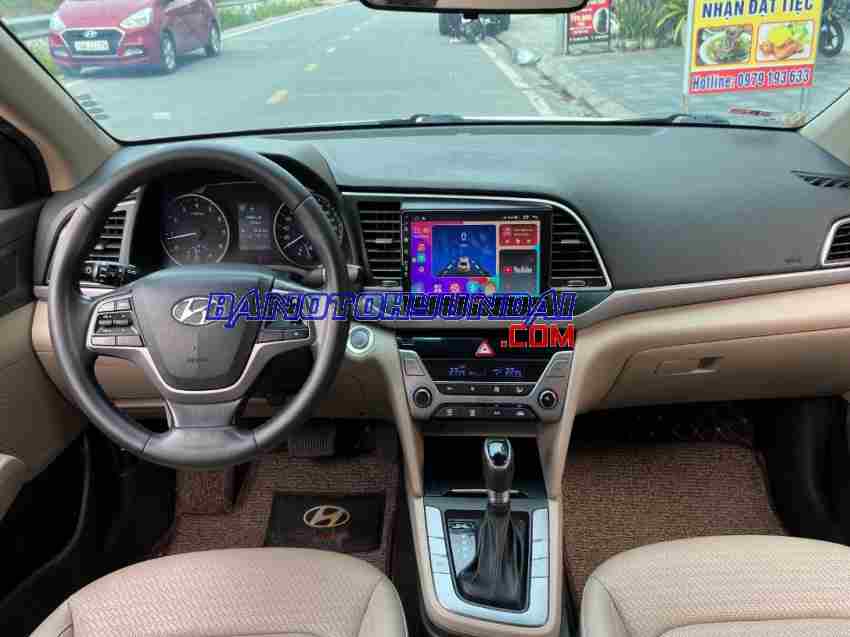 Cần bán nhanh Hyundai Elantra 1.6 AT 2018 cực đẹp