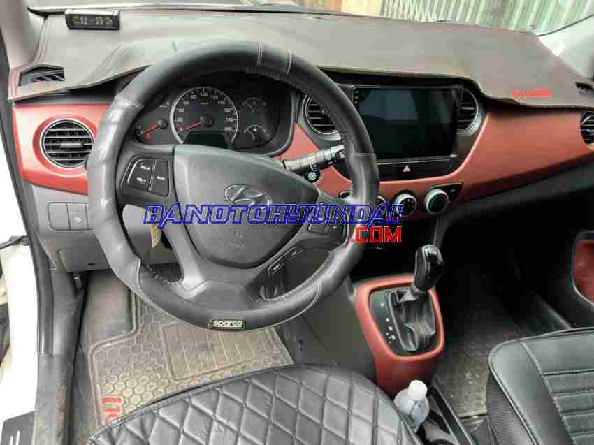 Cần bán xe Hyundai i10 Grand 1.2 AT đời 2016