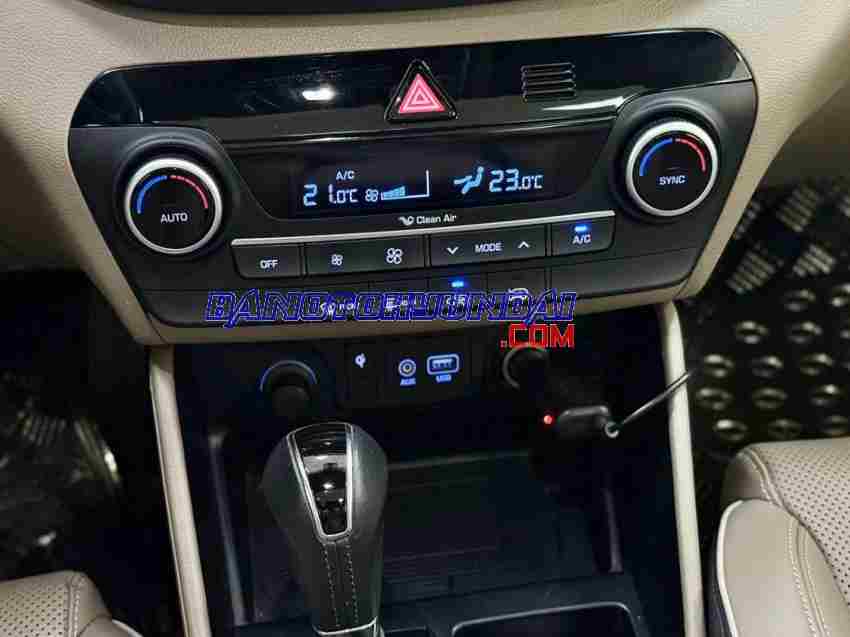 Cần bán Hyundai Tucson 2.0 ATH 2016 xe đẹp