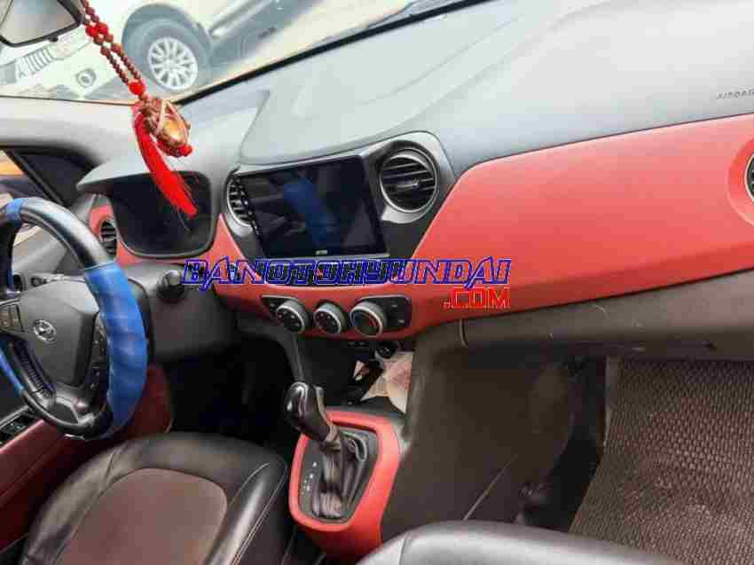 Cần bán xe Hyundai i10 Grand 1.2 AT 2014 Số tự động