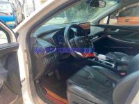 Cần bán gấp xe Hyundai SantaFe 2.4L năm 2019, màu Trắng, Số tự động