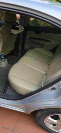 Cần bán gấp Hyundai Verna 1.4 AT đời 2009, màu Bạc