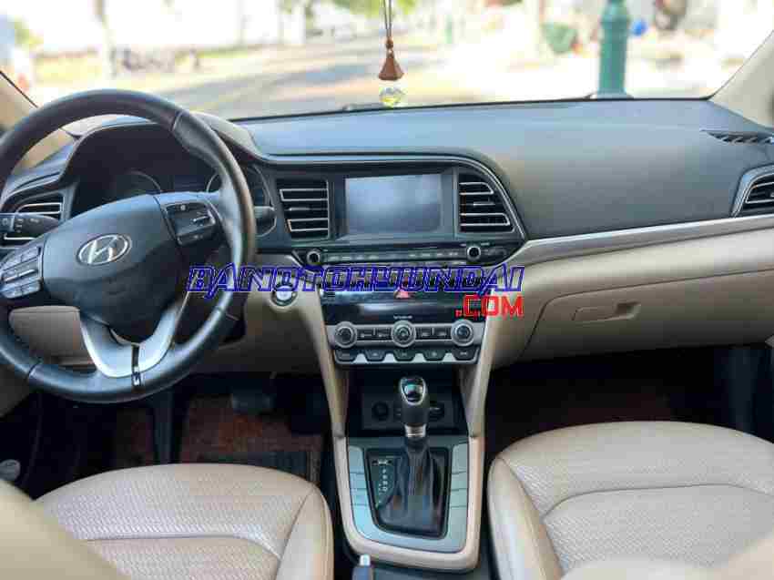 Cần bán xe Hyundai Elantra Số tự động 2019