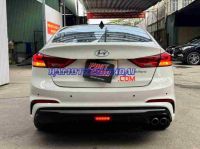 Cần bán Hyundai Elantra Sport 1.6 AT Máy xăng 2018 màu Trắng
