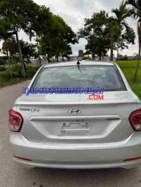 Cần bán xe Hyundai i10 Grand 1.2 MT Base màu Bạc 2016