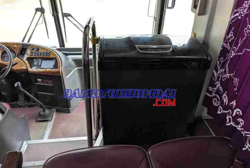 Hyundai Universe 2015 Van Minivan màu Nhiều màu