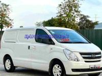 Hyundai Grand Starex Van 2.5 MT 2015 Máy dầu, xe đẹp