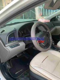Bán xe Hyundai Elantra 2.0 AT sx 2016 - giá rẻ