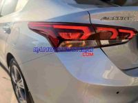 Cần bán xe Hyundai Accent 1.4 ATH màu Bạc 2019